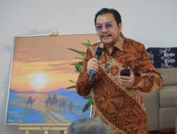 Pertarungan Tim Kampanye Nasional + Konsultan Politik