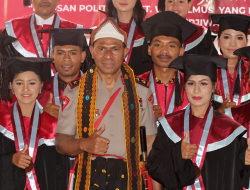 Hadiri Acara Wisuda di Politeknik St Wilhelmus Boawae, Ini Pesan Kapolda NTT