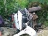 Laka Lantas 𝘖𝘶𝘵 𝘰𝘧 𝘊𝘰𝘯𝘵𝘳𝘰𝘭 , Mobil Puskesmas Membawa Pasien di Matim Masuk Jurang
