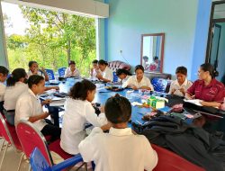 Pemkab Nagekeo Latih Milenial dan Kaum Ibu Olah Perca Tenun Jadi Produk Ekonomi 