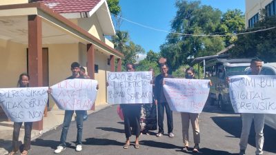 Tuntut Keadilan Noni, Forum 10 Suku dan Keluarga Gelar Aksi Damai di Kejari Sikka
